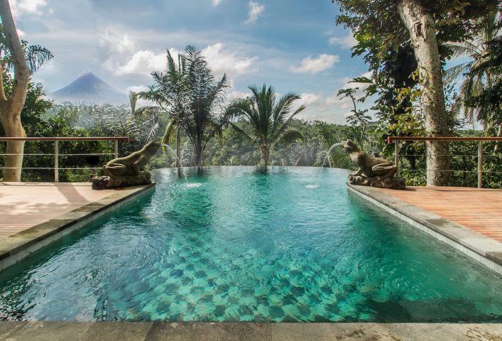 HG_ES_AIRBNB_Jungle-Escape-in-the-Green-Belt-Valley